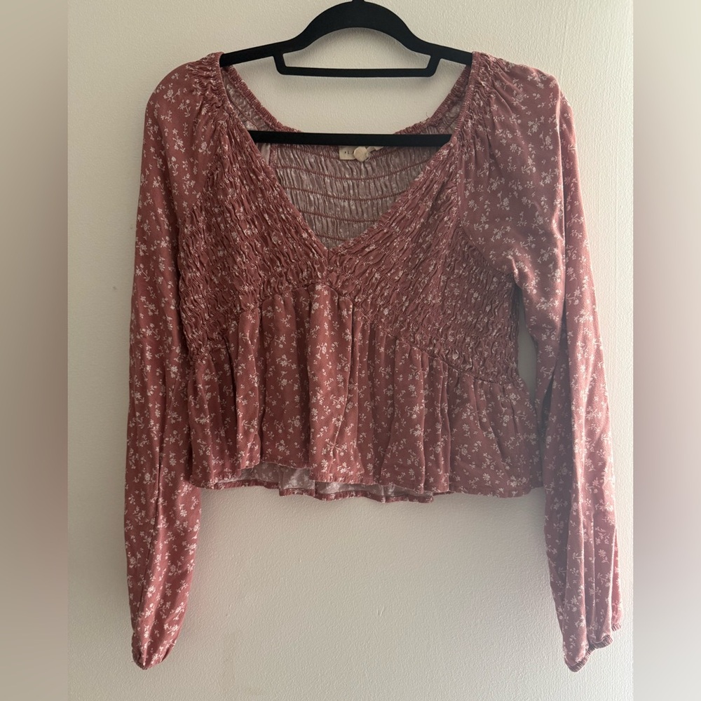 L.A. Hearts Pink White Smocked Floral Long Sleeve Top – Size Large